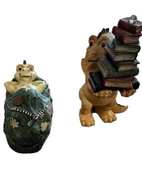 Krystonia - 2 dragons, one is The Teacher's Pet #3975, & other in sleeping bag